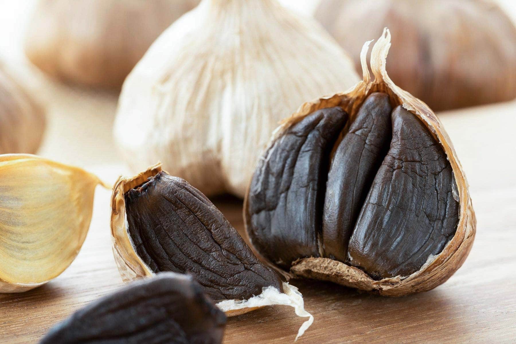 Black garlic van ODI — gerijpte knoflook